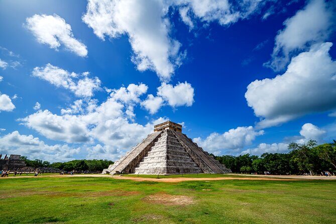 Chichen Itza, Valladolid and Yokdzonot Cenote Excursion - Key Points