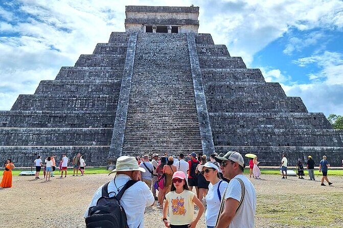 Chichen Itza Walking Shared Tour and Skip-the-Line Early Access - Key Points