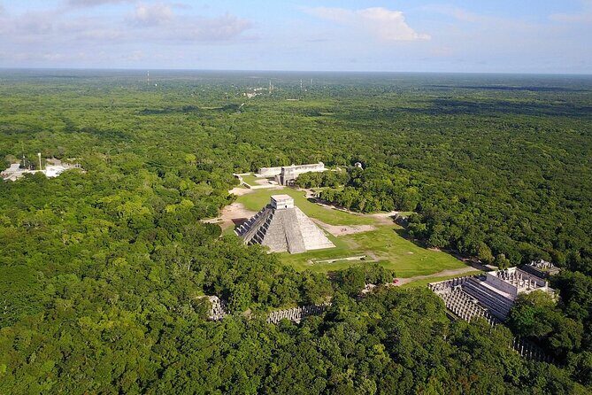 Chichen Itza Walking Shared Tour and Skip-the-Line Early Access - Who should consider this tour?