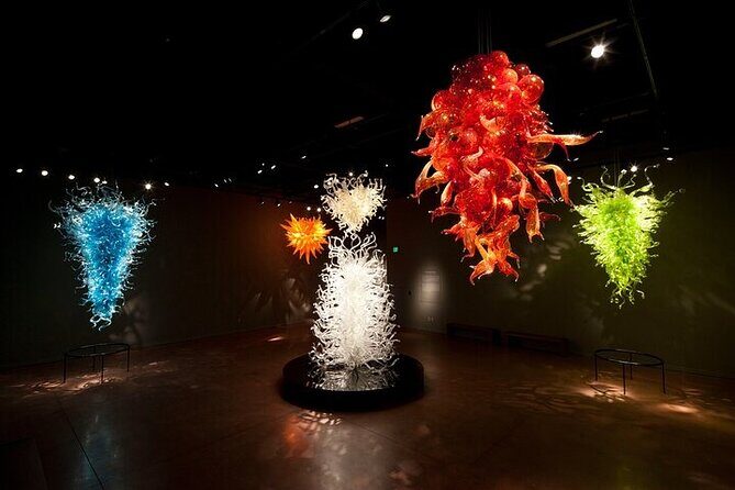 Chihuly Garden and Glass in Seattle Ticket - Live Glass Demonstrations: Behind the Scenes