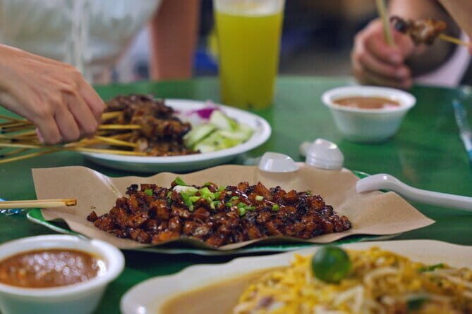 Chinatown Food Tour: Self-Guided Adventure with 6 Local Tastings - Key Points