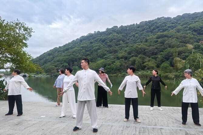Chinese Kung Fu Class with Tai Chi Shaolin Boxing and Qigong - Key Points