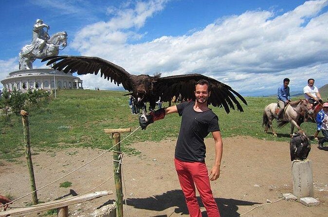 Chinggis Khaan Statue and Turtle Rock Day Tour - FAQs