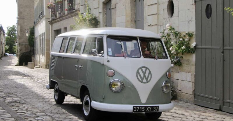 Chinon Vintage Tour: Tour the town in a Combi VW - Exploring the Details of the Chinon Vintage Tour