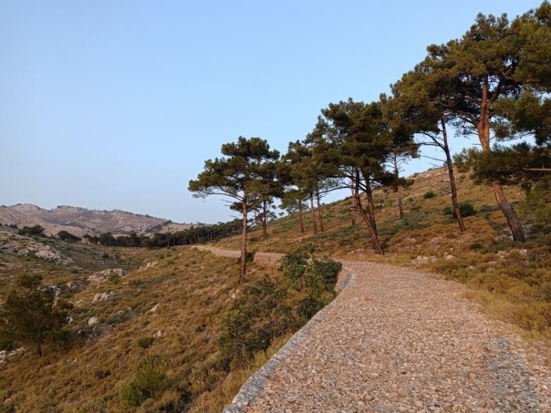 Chios: Private Sunset Hiking Tour to Lithi beach - Key Points