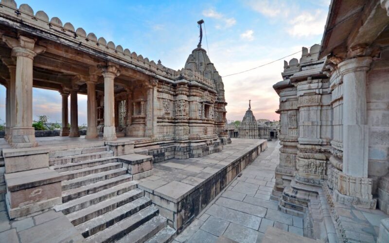 Chittorgarh: Private Day Trip from Udaipur - Key Points