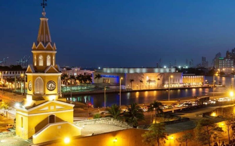 Chiva Rumbera: The party on wheels you should experience - A Detailed Look at the Chiva Rumbera Experience