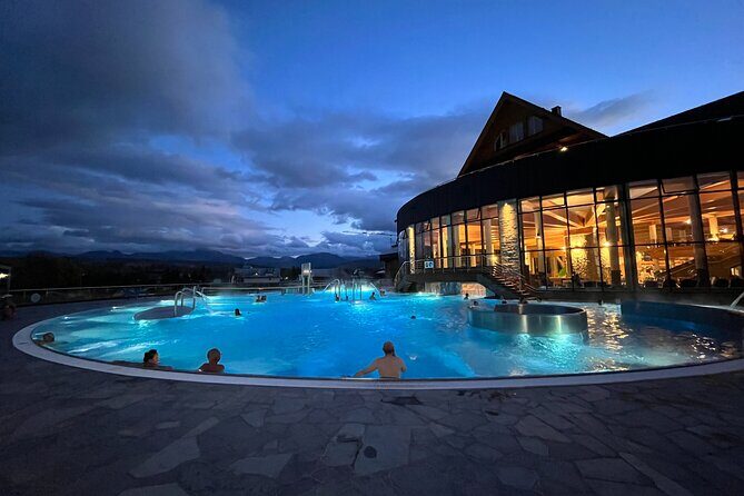 Chocholow Thermal Baths Evening Experience from Krakow - Who Should Consider This Tour?