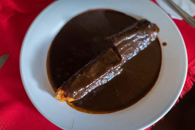 Chocolate and Cobblestones Tour with Taste of San Miguel - Who Will Love This Tour?