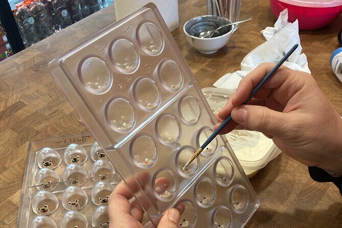Chocolate Bonbon Making Class in Sitges - Authenticity and Value