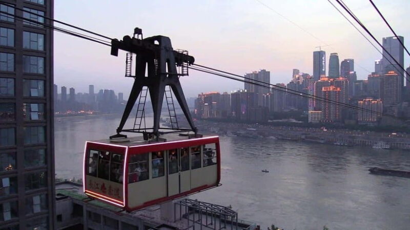 Chongqing: 1-dayEssential CityTour (no car,licensed tourgde) - Exploring Chongqing: What You Can Expect from the Tour