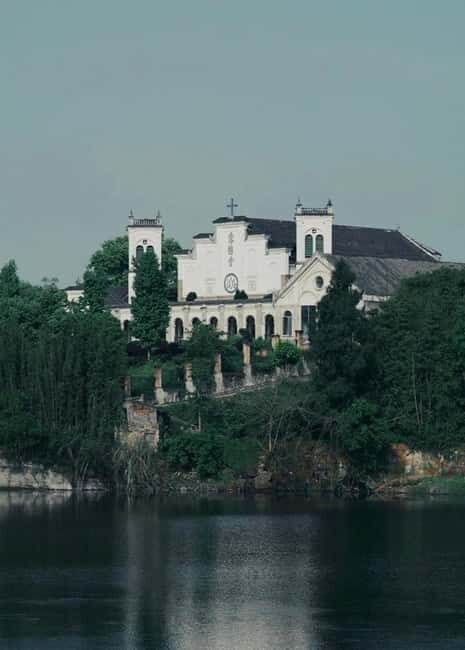 Chongqing Bishan: A Day with Wood Museum & Countryside Charm - Who Should Consider This Tour?