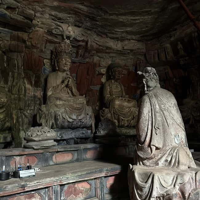 Chongqing: DazuRock Carvings DayTrip (car licensd tourgde) - Who Will Love This Tour?