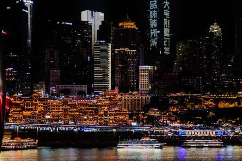 Chongqing Leisure one Day Tour (Including Lunch and Hotpot) - A Closer Look at What Makes This Tour Special