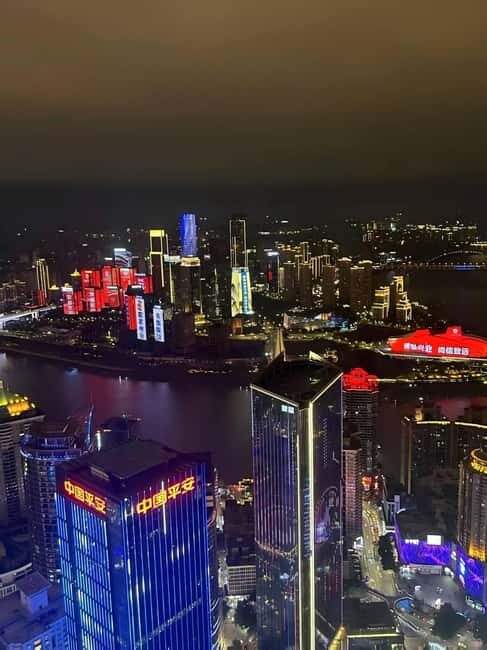 Chongqing Nightscape Adventure - Chongqing Nightscape Adventure: A Night to Remember in Southwestern China