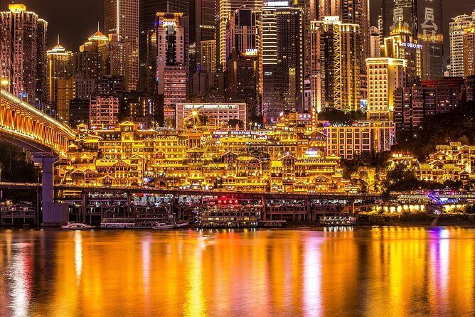 Chongqing Private Car Guided Tour:Must-sees All in One - A Detailed Look at the Chongqing Private Car Guided Tour