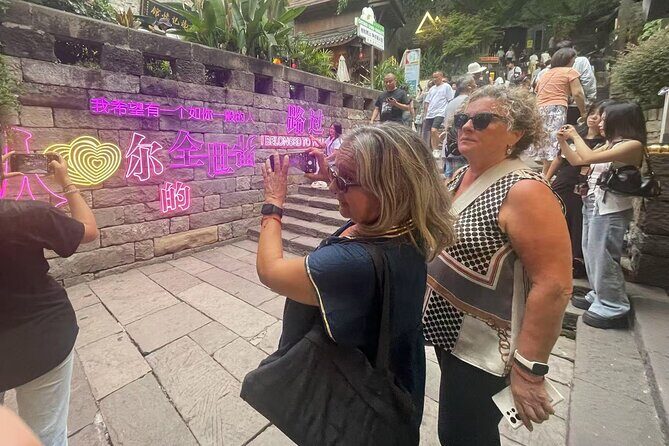 Chongqing Private Car Guided Tour:Must-sees All in One - What’s Included and What’s Not