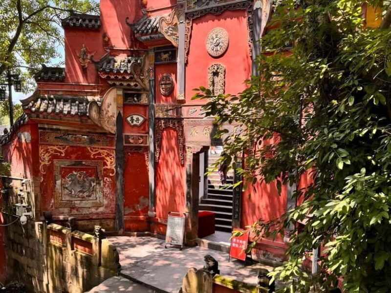 Chongqing: Private Half-Day Tour with Hotpot Meal - Exploring Chongqing in a Half-Day