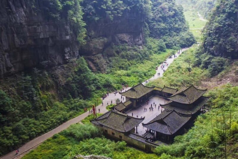 Chongqing: Wulong 2 Spots All-inclusive Luxury Private Trip - What Makes This Tour Stand Out?