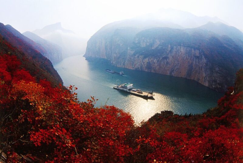 Chongqing: Yangtze River Cruise with Meals and Accommodation - Key Points