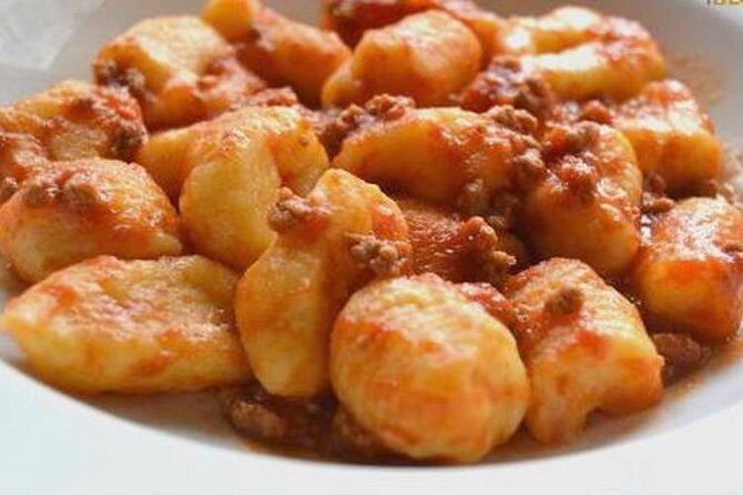 Choose three recipes to cook from all the traditional cuisine - Who Should Consider This Tour?