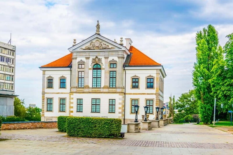 Chopin Tour in Warsaw with Skip-the-line Museum & Concert - Explore Warsaw Through Chopin’s Eyes