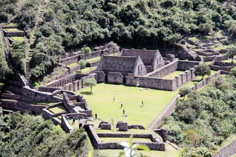 Choquequirao: The enigmatic lost Inca city | 5D - Cabañas | - Key Points
