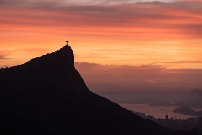Christ the Redeemer Hiking: Journey to Rio's Iconic Landmark - Key Points