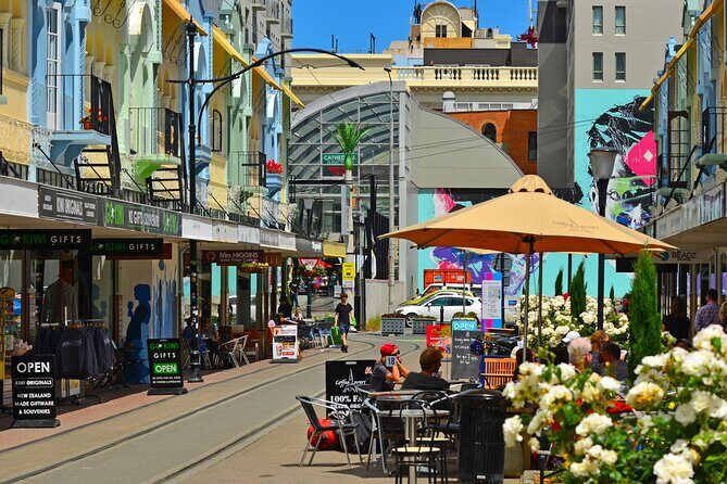 Christchurch Airport Transfers : Christchurch to Airport CHC in Business Car - Who Should Book This Transfer?