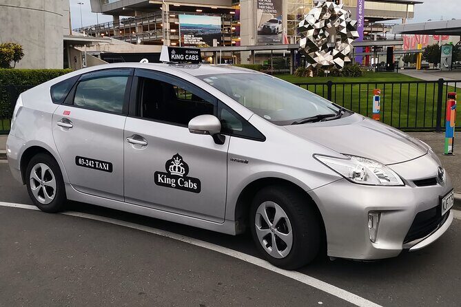 Christchurch International Airport to Christchurch Central up to 4 people. - Who Will Love This Service?