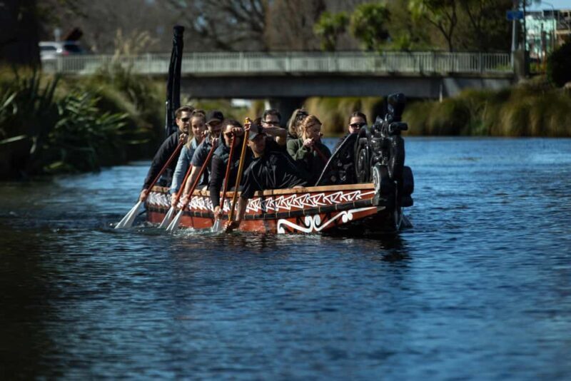 Christchurch: Waka Paddling Experience on the Avon River - An Authentic Cultural Paddle on Christchurch’s Avon River