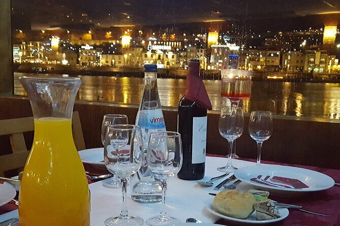 Christmas All Inclusive Dinner River Cruise with DJ on Board - Who Should Book This Cruise?