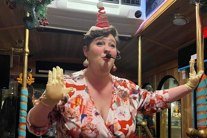 Christmas Carol Trolley Holiday Music & Lights Tour in Sarasota - A Detailed Look at the Christmas Carol Trolley Experience