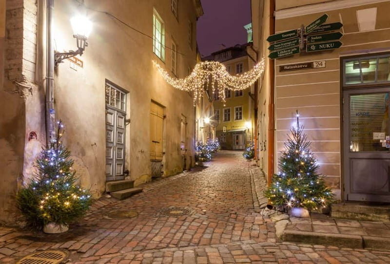 Christmas Charms of Larnaka: A Cultural Journey - Key Points