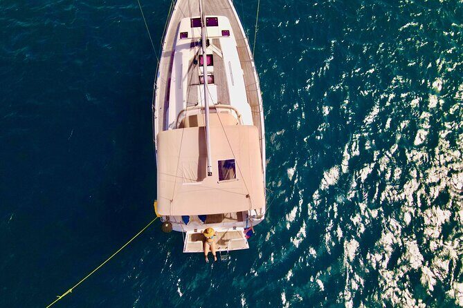 Christmas Cove and Pizza Pi Happy Hour Sail Tour - Who Should Consider This Tour?