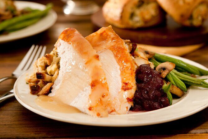 Christmas Day Dinner Cruise on Sydney Harbour - Key Points