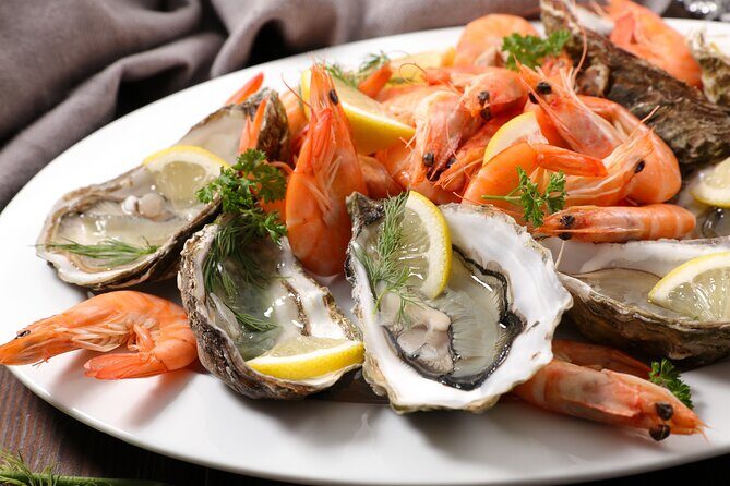 Christmas Day Dinner Cruise on Sydney Harbour - Practicalities and Considerations