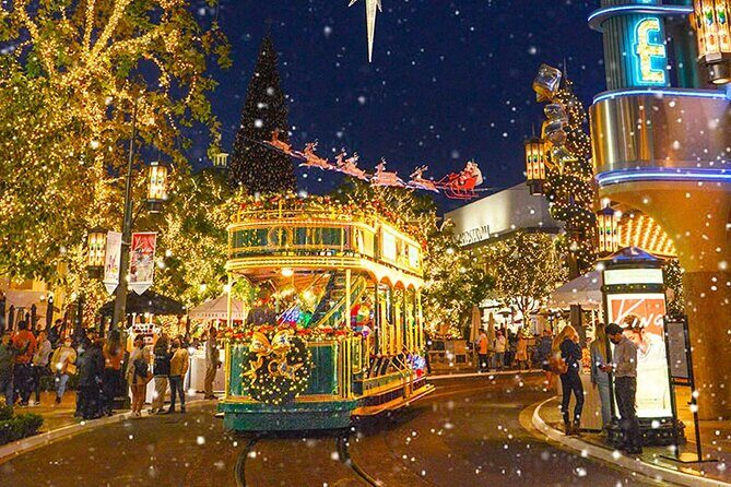 Christmas in LA Holiday Tour - Exploring Los Angeles During the Holidays: A Detailed Look at the Christmas in LA Tour