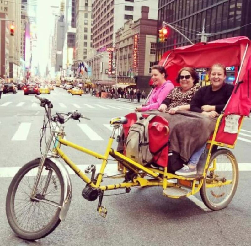 Christmas Lights And City Lights Pedicab Tour - Key Points