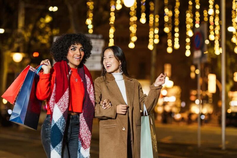 Christmas Magic in Barcelonas Gothic Quarter - Private Tour - Key Points