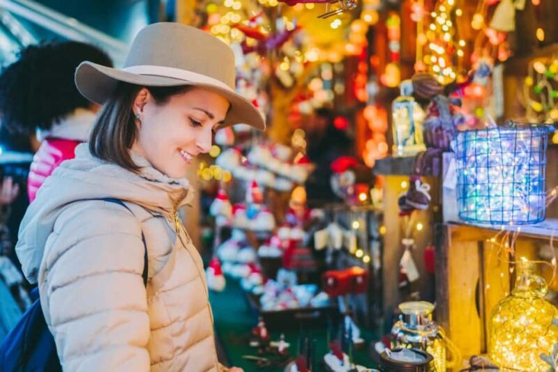 Christmas Magic:Private Walking Tour Granada Highlights - Who Should Book This?