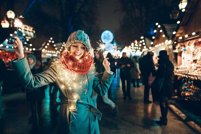 Christmas Walking Tour in Amsterdam - Who Should Consider This Tour?
