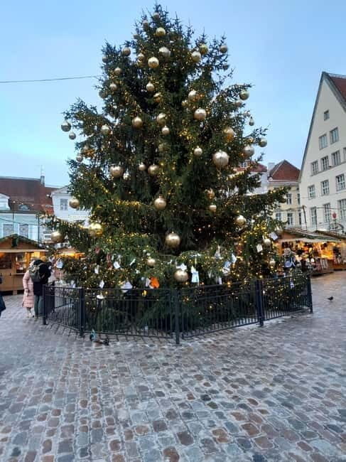 Christmas walking tour Tallinn Christmas market - Christmas Walking Tour in Tallinn: Exploring the City’s Festive Spirit