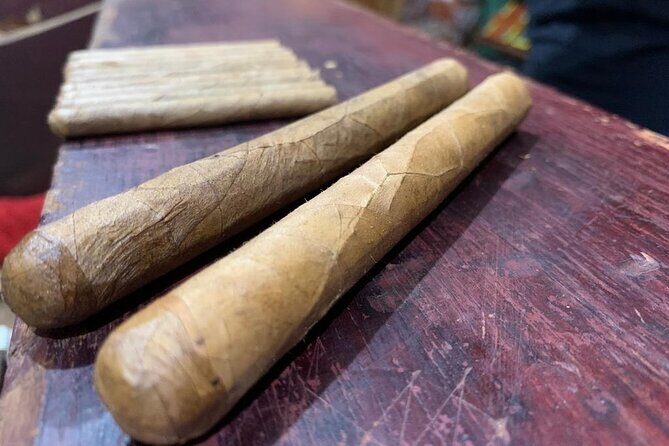 Cigar & Rum Tasting Experience (2 in 1 tour) - Key Points