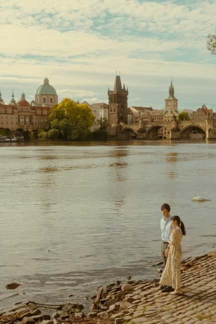 Cinematic Photoshoot Experience in Prague - Frequently Asked Questions