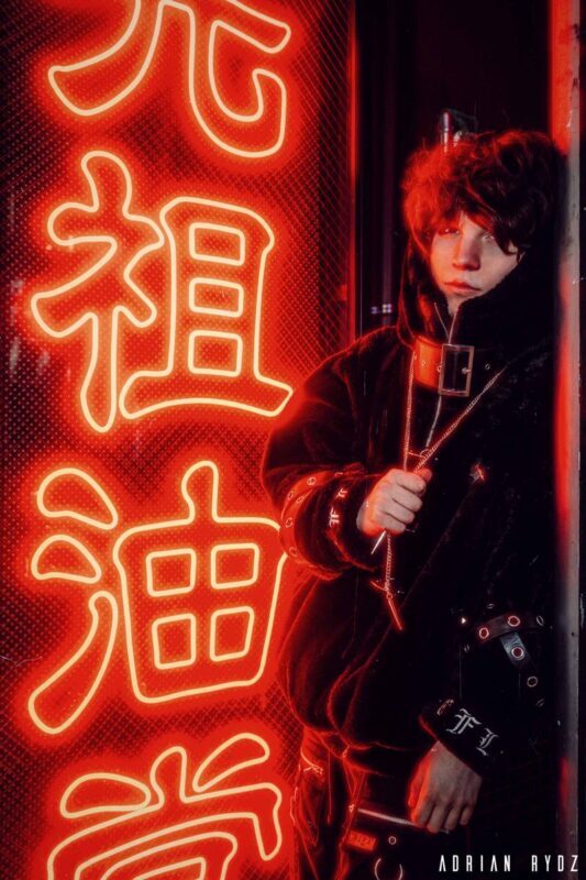 Cinematic Portrait Photoshoot Experience in Tokyo - A 45-minute walk, with time for the right light