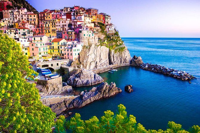 Cinque Terre Private Tour by minivan and ferry-boat from Lucca - Who Should Consider This Tour?