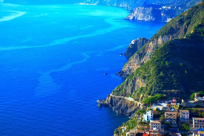 Cinque Terre SHARED boat tour, Amazing Experience - Key Points
