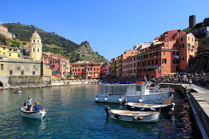 Cinque Terre with Vernazza Manarola and Corniglia Fullday from Florence - Key Points