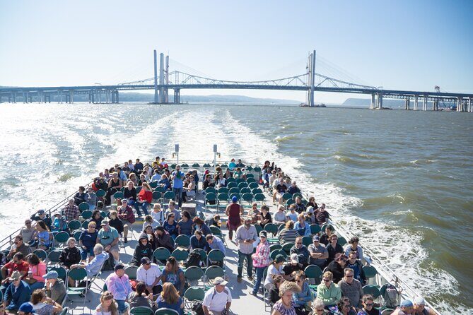 Circle Line: 4-hr Fall Foliage Oktoberfest Hudson River Cruise - An In-Depth Review of the Hudson River Fall Foliage Cruise